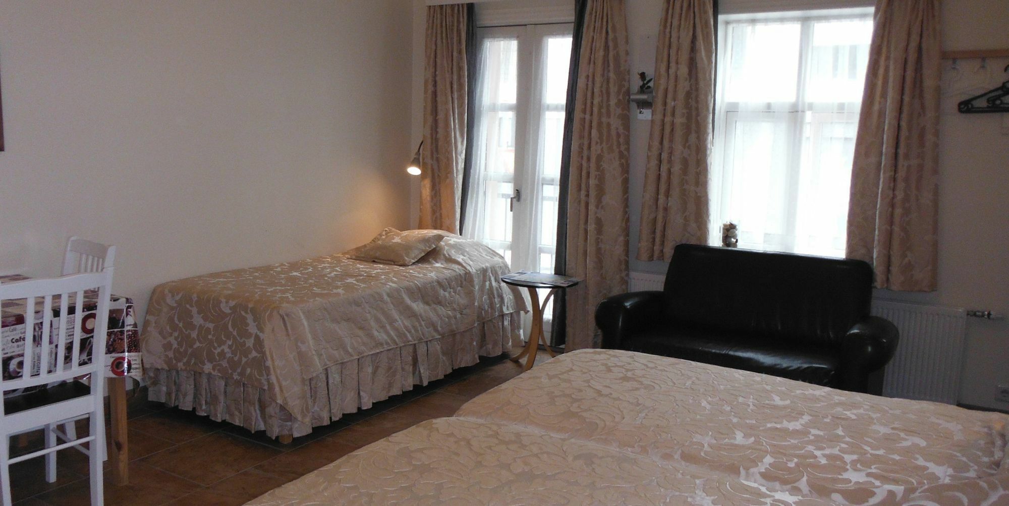 Three Sisters Apartments Reykjavik Ngoại thất bức ảnh